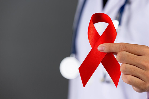 Dernières nouvelles de l'entreprise Vie avec HIV : La pandémie répandue qui n'est plus considérée une pandémie